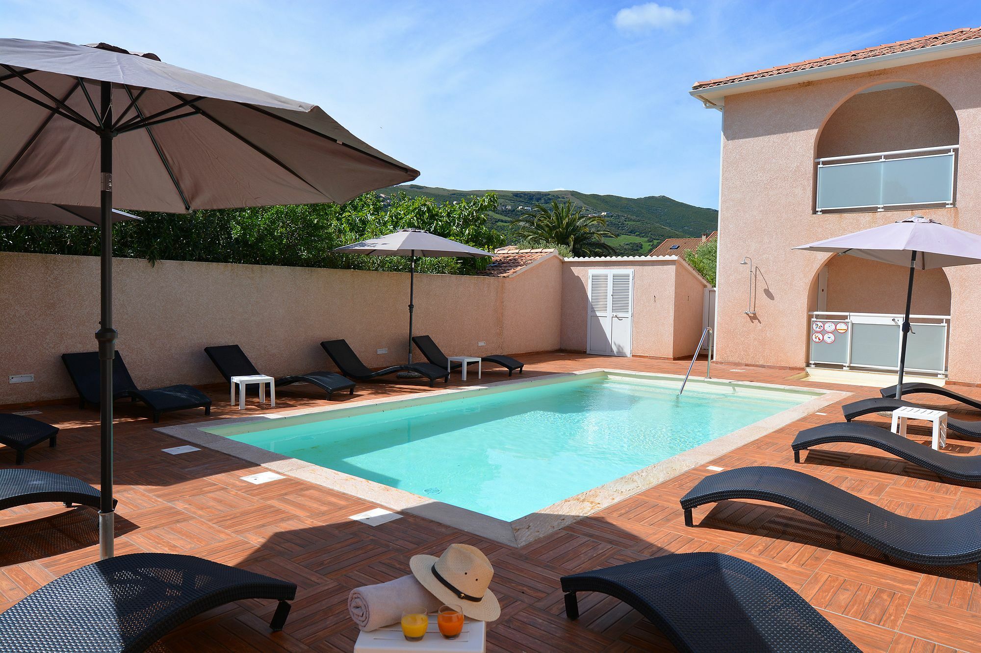Hotel U Ricordu & Spa Macinaggio  Bagian luar foto